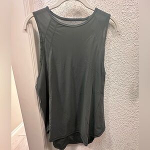 Lululemon sculpt tank